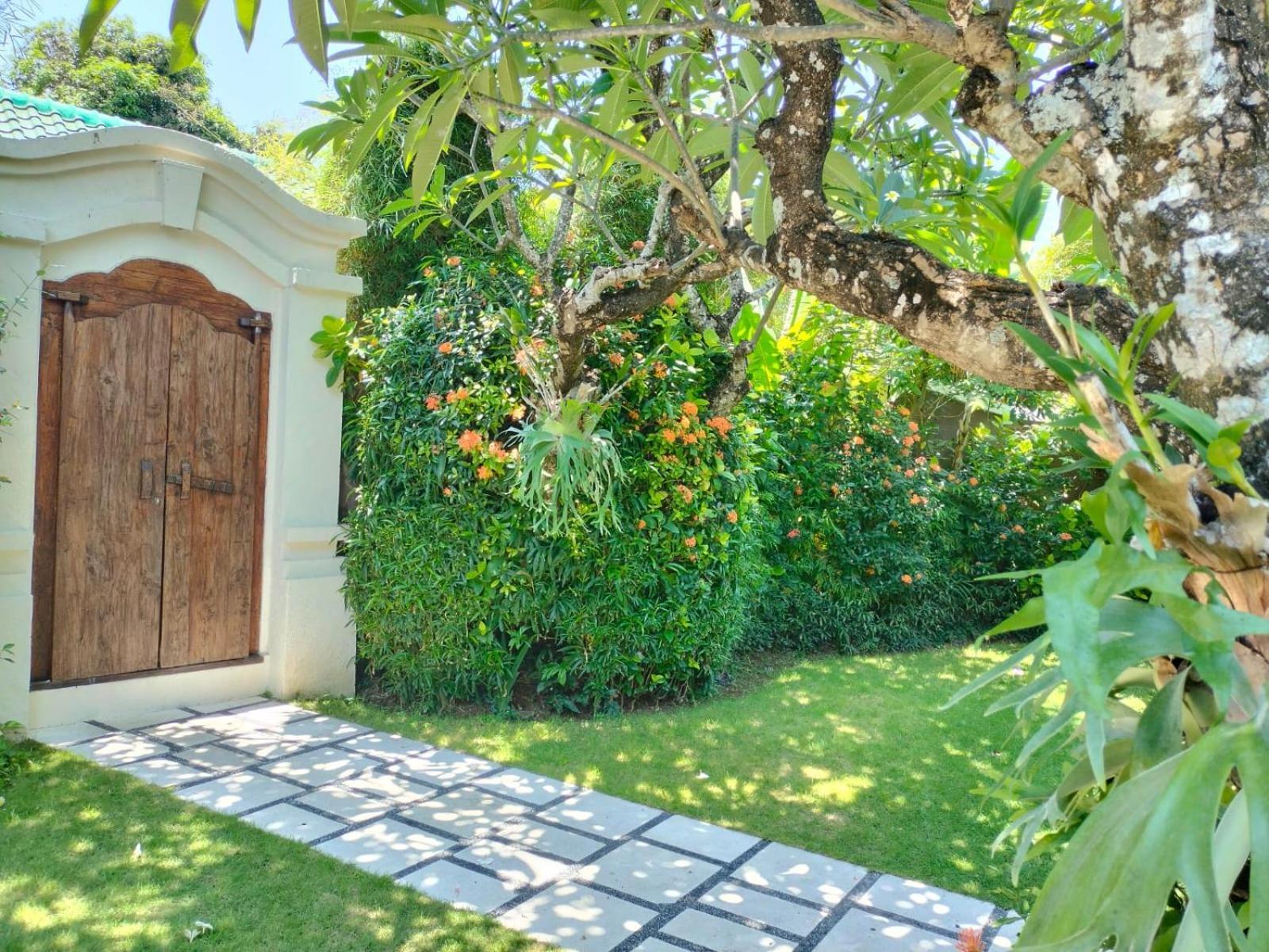 Villa Frangipani Sanur  Ngoại thất bức ảnh